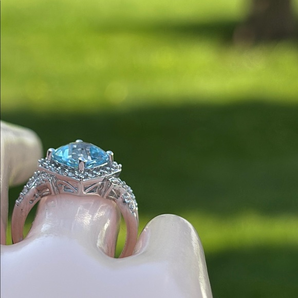 4.11 tcw Blue Topaz & White Topaz Sterling Silver Cocktail Solitaire Ring Sz 7 - Picture 6 of 11